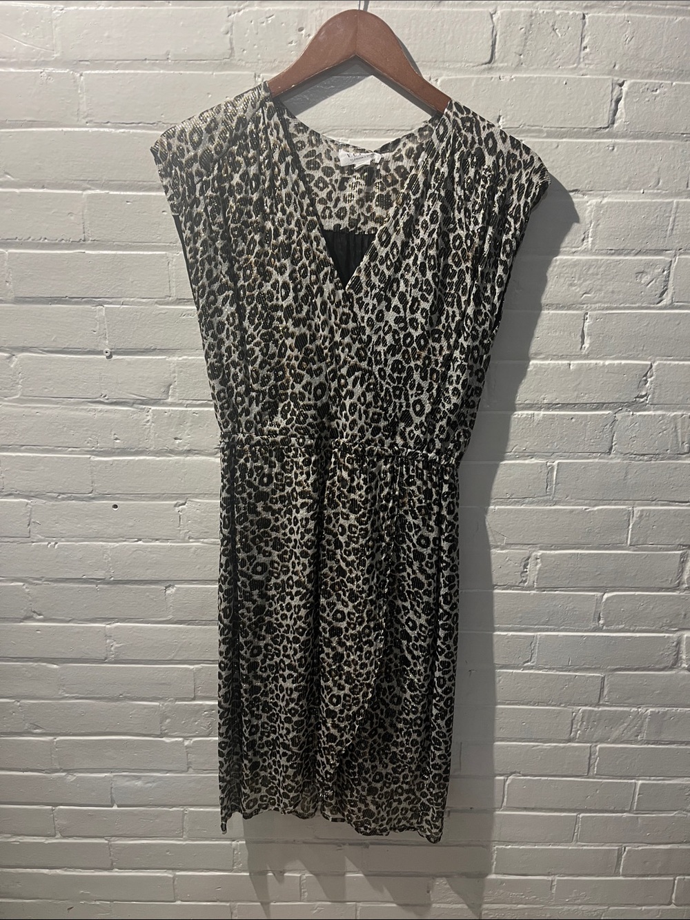 Velvet by Graham & Spencer Black and Cream Leopard-Print V-Neck Dress